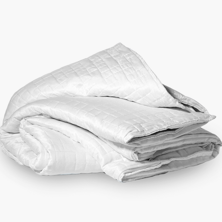 White Cooling Blanket